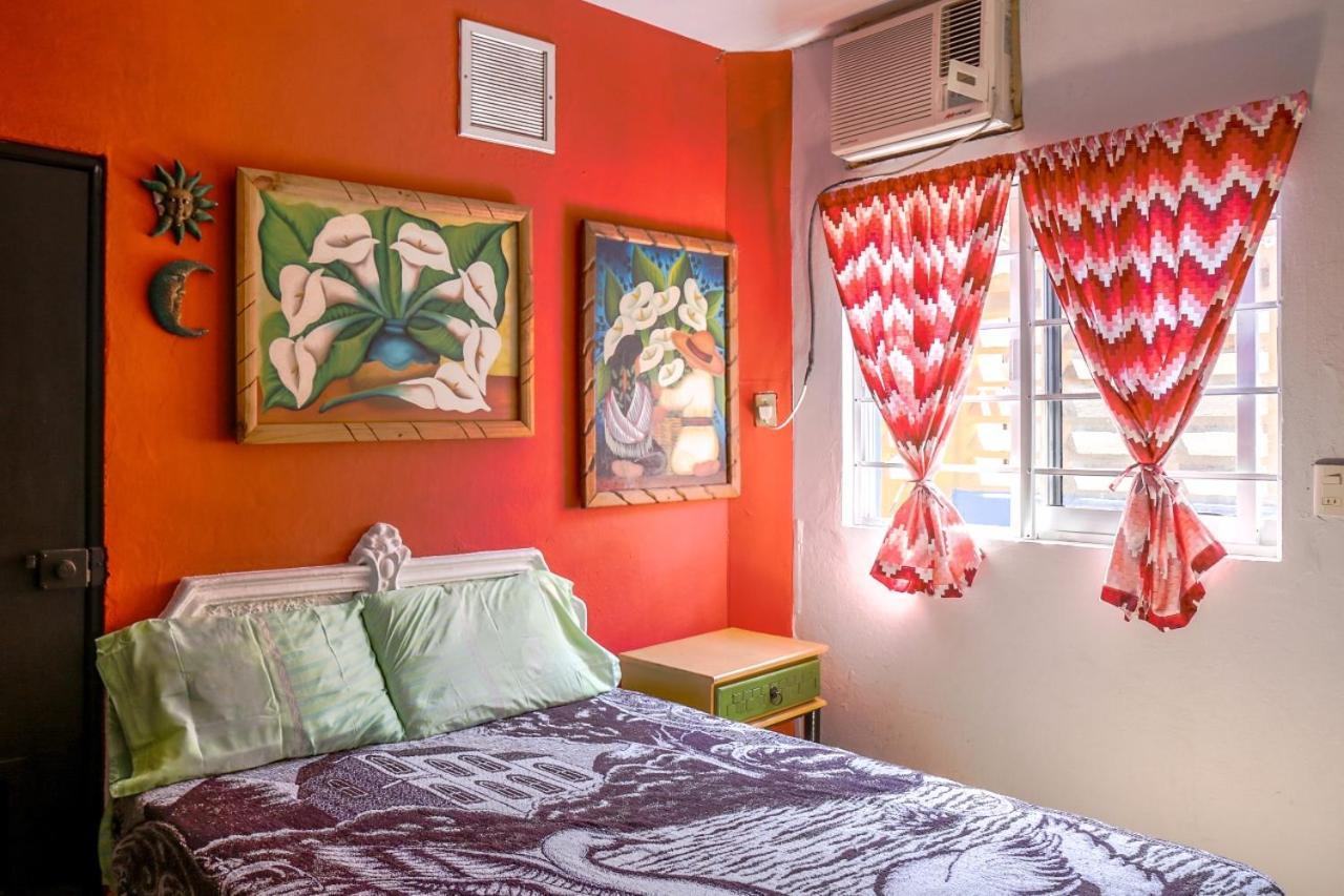 מזטלן Hotel Puerto Viejo מראה חיצוני תמונה
