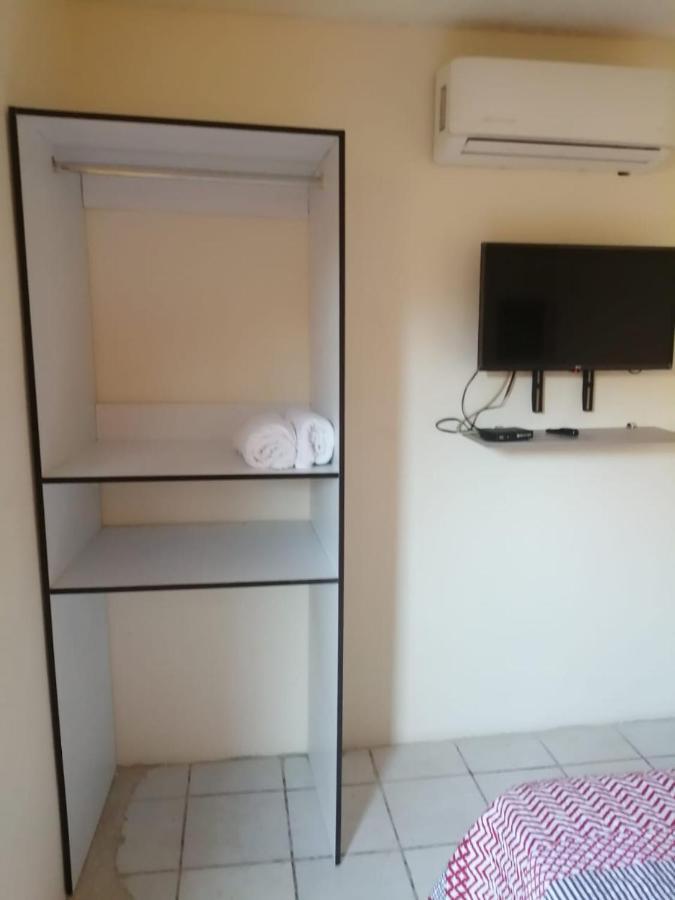 מזטלן Hotel Puerto Viejo מראה חיצוני תמונה