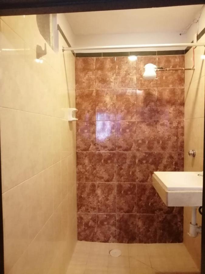 מזטלן Hotel Puerto Viejo מראה חיצוני תמונה