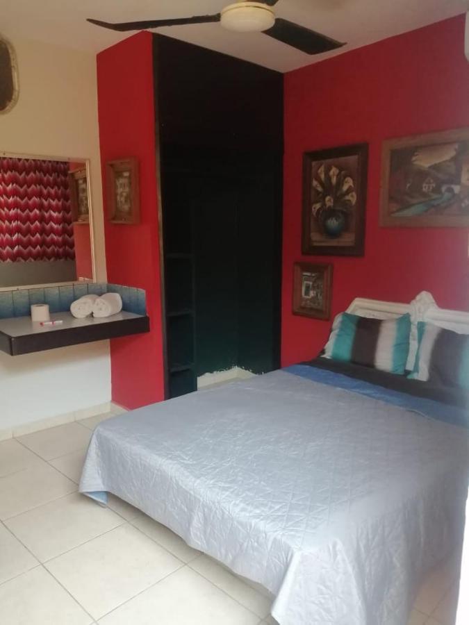 מזטלן Hotel Puerto Viejo מראה חיצוני תמונה